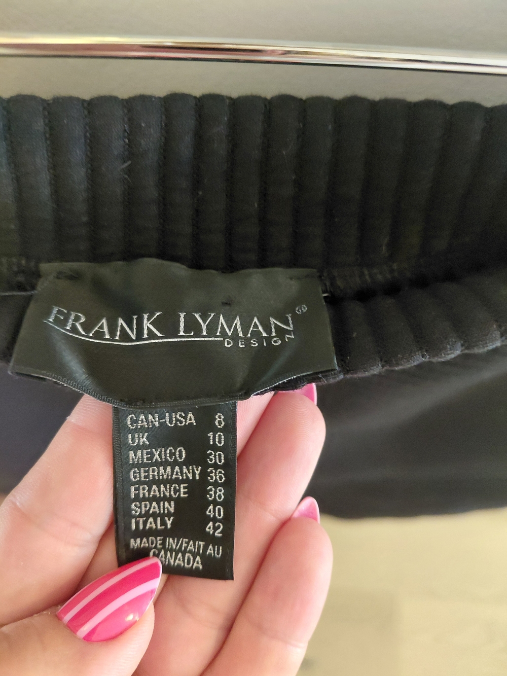Frank Lyman Design Black Ribbed Wrap Pencil Skirt - Picture 3 of 3